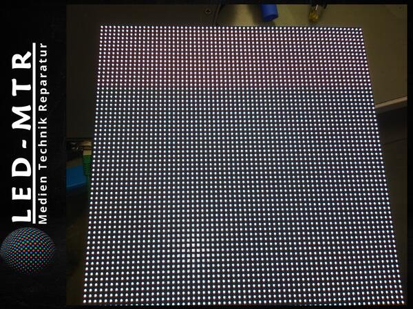 LED-Modul P3.6 vor Reparatur